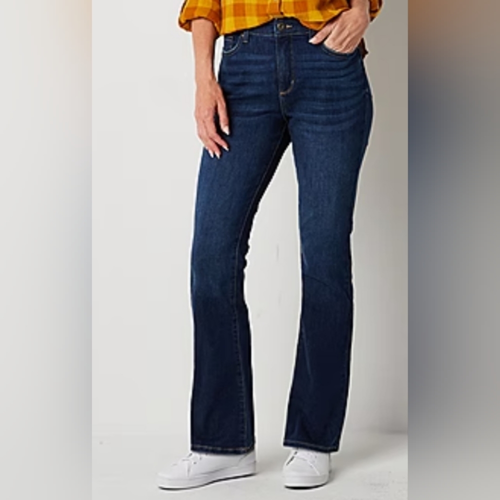 St. John's‎ Bay Boot Cut Women's Denim